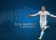 九游娱乐-孤勇者的独舞，当威廉姆斯鏖战红牛二队，周冠宇用方向盘写下唯一答案