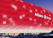 九游娱乐网站-「绿军风暴席卷深圳，霍勒迪用热血与统治力，书写一道唯一的篮球图腾」