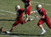 九游娱乐app下载-从绝境到荣耀，凯塞多导演阿根廷史诗级翻盘，那不勒斯之夜诞生新关键先生