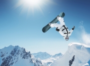 九游娱乐网页-节奏之争，杰伦·格林接管焦点战，步行者式掌控撕裂广东防线