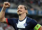 九游体育官方入口-神话再现，希腊横扫挪威，姆巴佩关键制胜背后的战术革命