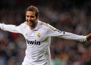 九游APP-冰火交锋，四川队战术碾压热火，欧文孤胆扛起全队