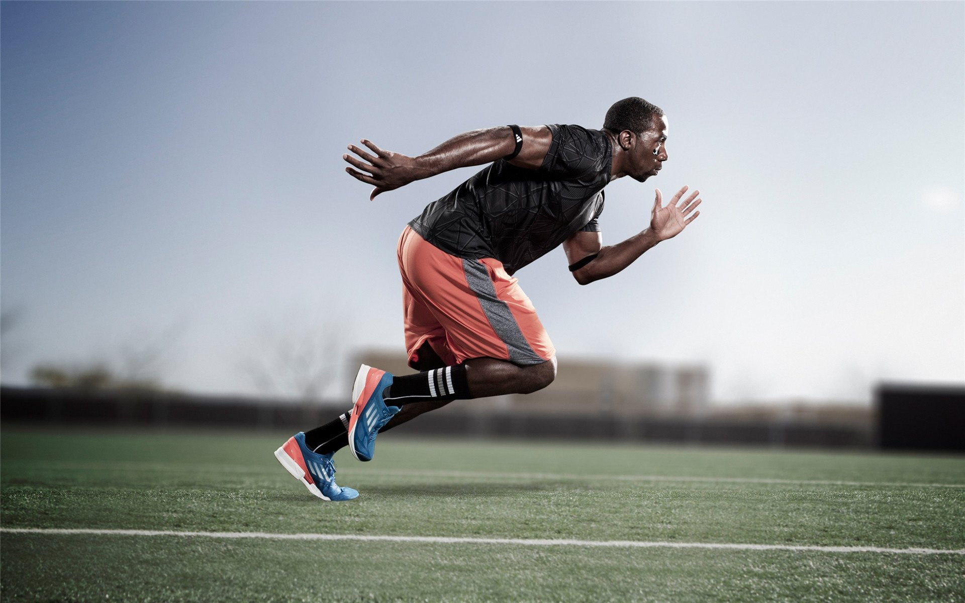 阿圭罗一锤定音，波兰新星闪耀淘汰皇家社会